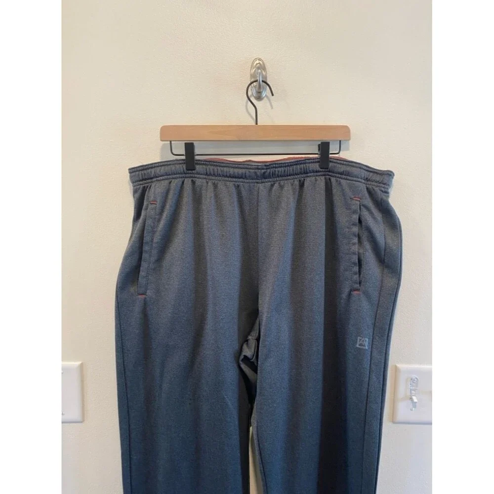 Avalanche Men's Gray Athletic Jogger Sweatpants in size XXL